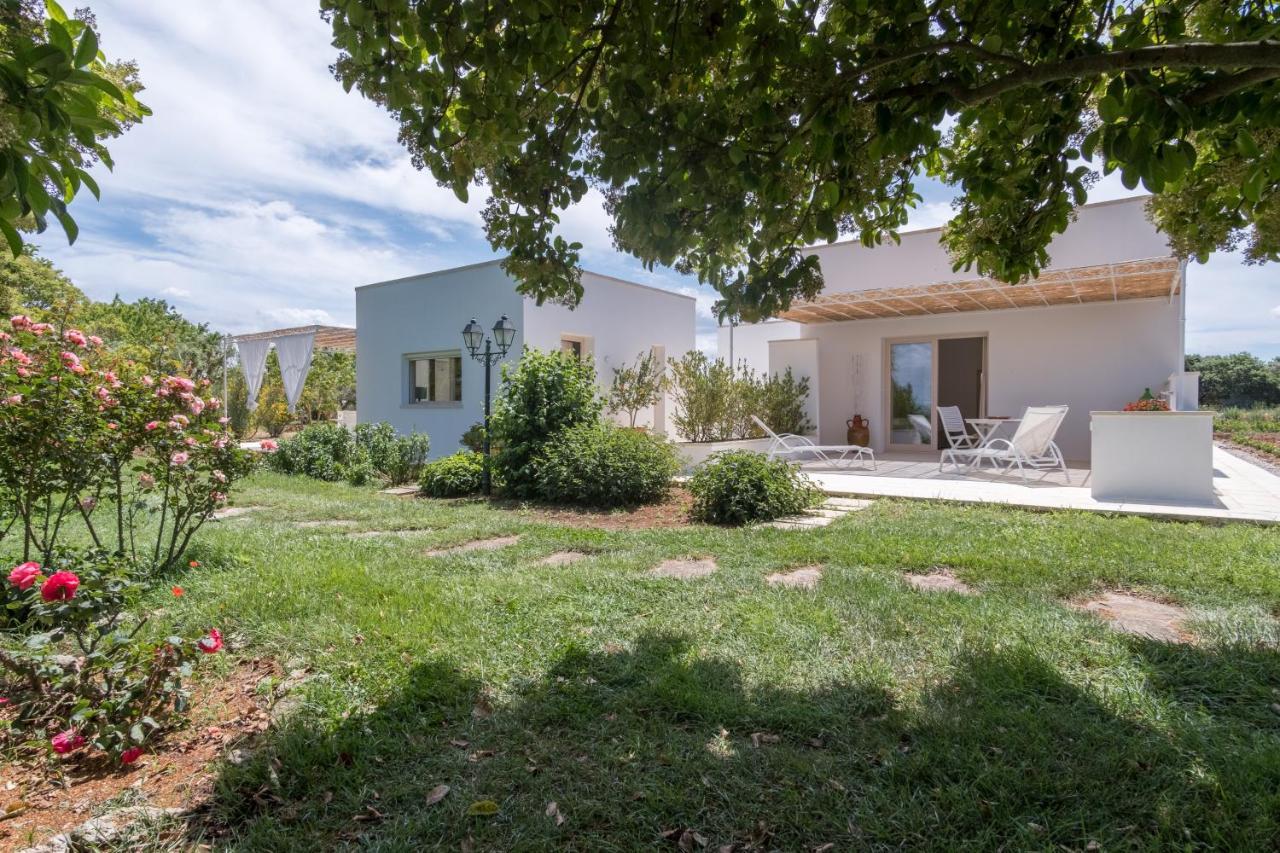Tenuta Donnanna Agriturismo&Glamping غالاتوني المظهر الخارجي الصورة