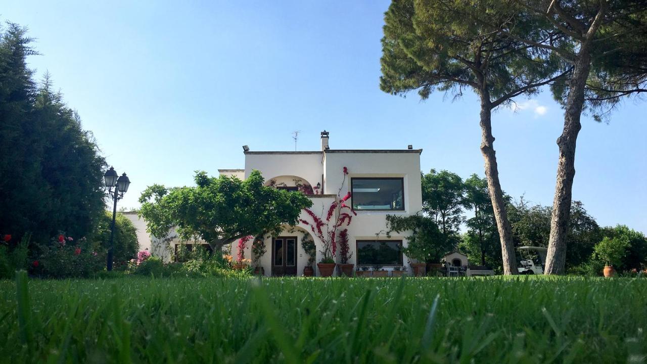 Tenuta Donnanna Agriturismo&Glamping غالاتوني المظهر الخارجي الصورة