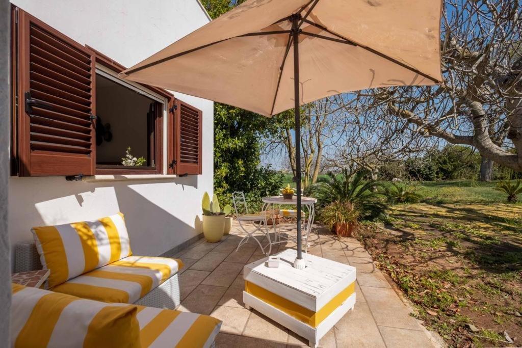 Tenuta Donnanna Agriturismo&Glamping غالاتوني المظهر الخارجي الصورة