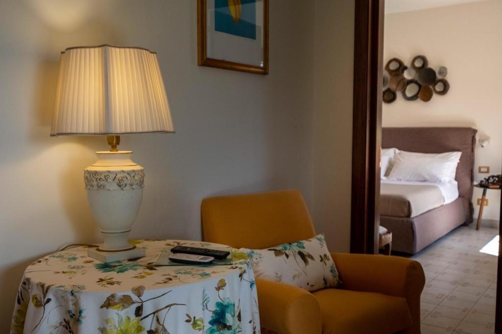 Tenuta Donnanna Agriturismo&Glamping غالاتوني المظهر الخارجي الصورة