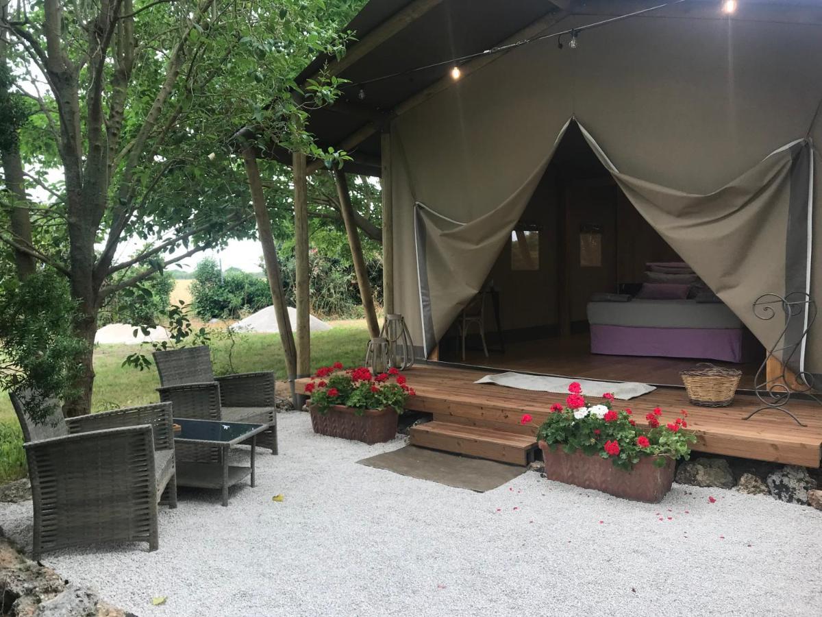 Tenuta Donnanna Agriturismo&Glamping غالاتوني المظهر الخارجي الصورة